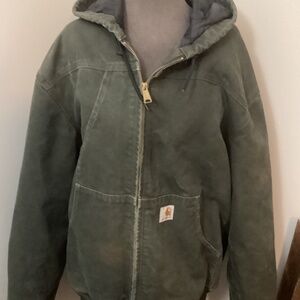 Carhartt heavy duty jacket large